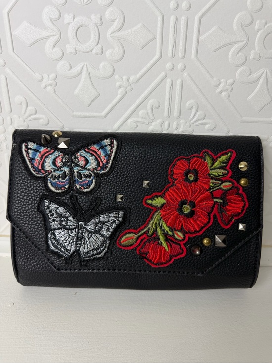 Olivia Miller Handbags - Black Embroidered Butterfly Floral Studded Wallet Wristlet Whimsigoth Y2K Clutch